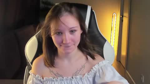 Mia Ramsey online show from August 4, 2026, 9:34 am