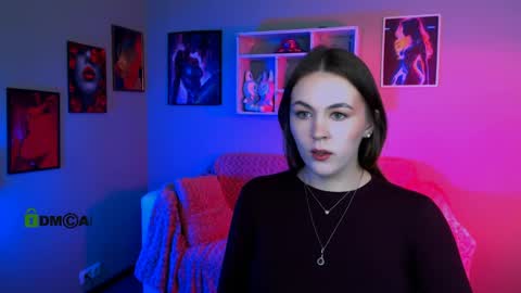 mia online show from April 10, 2026, 12:10 pm