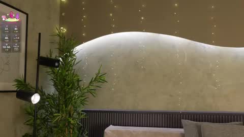 Snapshot of mia_rosalie chatting on May 23, 2026, 11:36 am mia_rosalie online show from May 23, 2026, 11:36 am