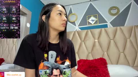 Snapshot of mia_scarlet69 chatting on May 2, 2026, 12:10 pm MIA HOT online show from May 2, 2026, 12:10 pm
