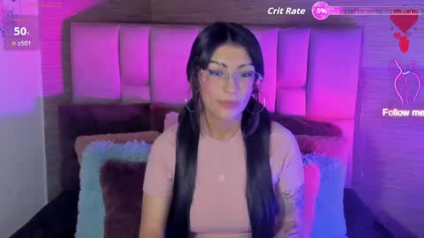 Mia online show from May 10, 2026, 2:39 am
