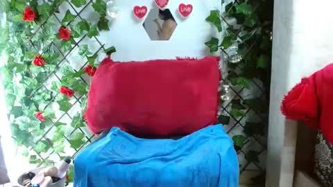 Snapshot of mia_squirt_big chatting on January 25, 2025, 8:00 am Mia squirt big INDEPENDENT MODEL...ONLYFANS online show from January 25, 2025, 8:00 am