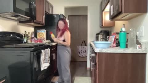 Snapshot of mia_temptress chatting on November 11, 2025, 7:03 pm Mia online show from November 11, 2025, 7:03 pm