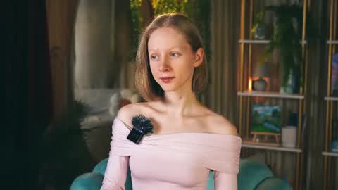 Snapshot of mia_vebes chatting on June 19, 2026, 5:06 pm Mia online show from June 19, 2026, 5:06 pm