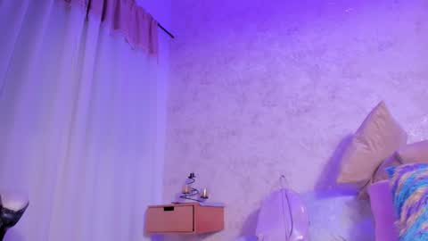 mia_vy online show from February 28, 2026, 3:51 am
