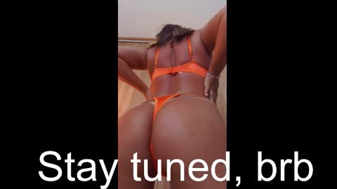 Mia online show from January 5, 2026, 5:27 pm