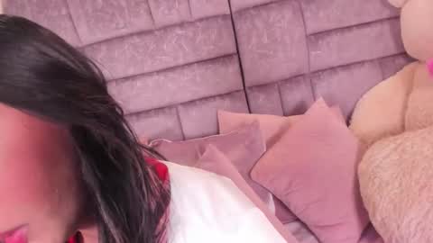 miaa_quinn online show from December 18, 2025, 2:50 am