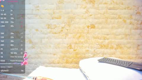 Snapshot of miaa_roldan chatting on December 16, 2024, 11:18 pm Miaa online show from December 16, 2024, 11:18 pm