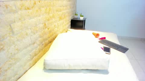 Snapshot of miaa_roldan chatting on December 21, 2024, 7:49 pm Miaa online show from December 21, 2024, 7:49 pm