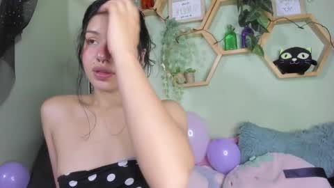 Snapshot of miaa_rose__ chatting on February 10, 2025, 7:58 am Miaa online show from February 10, 2025, 7:58 am