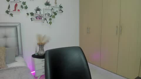 miaa_star_1x online show from June 3, 2026, 10:40 am