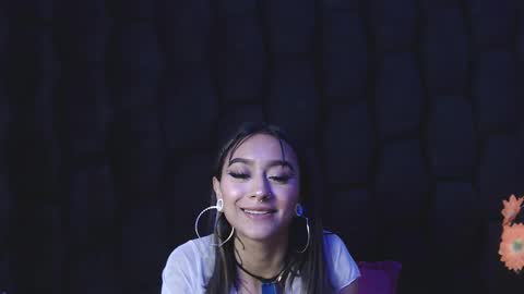 Snapshot of miaa_thopmson chatting on September 28, 2025, 10:42 am Miaa online show from September 28, 2025, 10:42 am