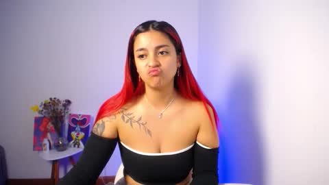 Snapshot of miaaa_mo chatting on October 19, 2025, 2:01 am Ma online show from October 19, 2025, 2:01 am