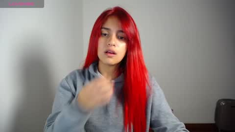 Snapshot of miaaa_mo chatting on November 4, 2025, 2:32 am Ma online show from November 4, 2025, 2:32 am