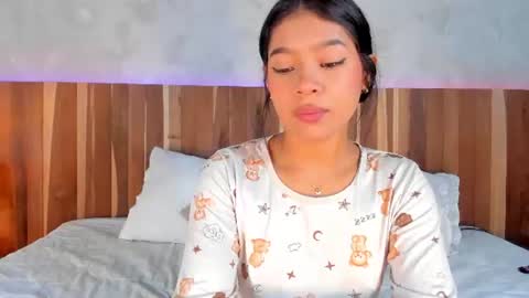 Snapshot of miaasummeer chatting on July 7, 2026, 12:42 pm MiaaSummeer online show from July 7, 2026, 12:42 pm