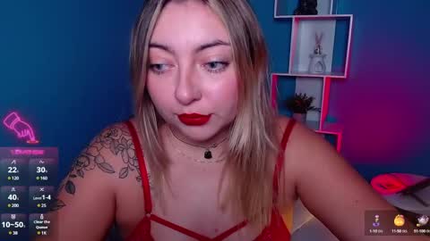 Snapshot of miaawild chatting on December 7, 2024, 7:54 pm Andrea online show from December 7, 2024, 7:54 pm