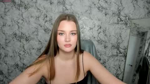 Snapshot of miabrian chatting on March 1, 2026, 5:15 pm Mia online show from March 1, 2026, 5:15 pm