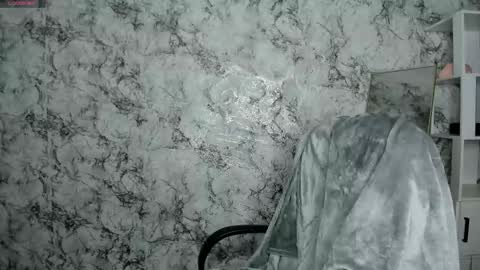Snapshot of miabrian chatting on March 9, 2026, 6:45 pm Mia online show from March 9, 2026, 6:45 pm