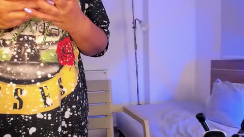 IG Yojanagomez  online show from June 3, 2026, 11:21 pm