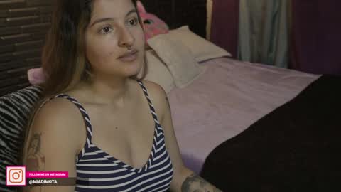 Snapshot of miadimota chatting on January 27, 2025, 3:37 am Mia online show from January 27, 2025, 3:37 am