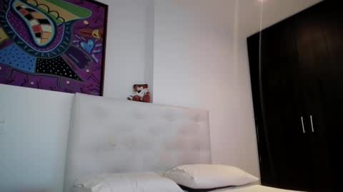 Snapshot of miaduval chatting on February 18, 2025, 11:08 pm Mia online show from February 18, 2025, 11:08 pm