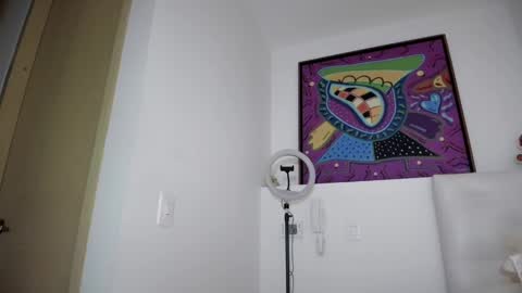 Snapshot of miaduval chatting on February 21, 2025, 11:10 pm Mia online show from February 21, 2025, 11:10 pm