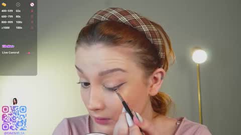 Mia online show from January 9, 2026, 1:47 pm