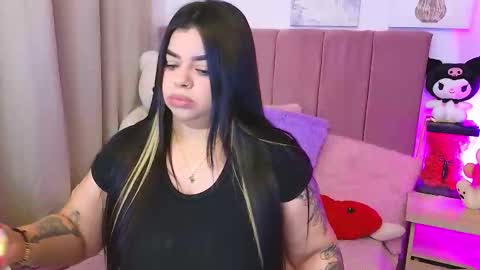 Snapshot of miahjoness chatting on October 13, 2025, 1:38 am Miah Joness online show from October 13, 2025, 1:38 am