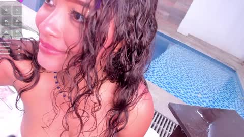 Snapshot of miajonsonn chatting on January 23, 2025, 4:59 pm Mia Jonsonn online show from January 23, 2025, 4:59 pm