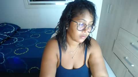 miajoseph_ online show from January 20, 2025, 4:10 am