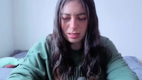 Snapshot of miakimky chatting on October 21, 2025, 5:02 pm miakimky online show from October 21, 2025, 5:02 pm