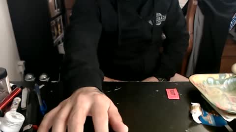 Snapshot of miaking chatting on February 4, 2026, 4:40 am Mark online show from February 4, 2026, 4:40 am