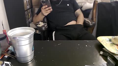 Snapshot of miaking chatting on February 12, 2026, 7:47 am Mark online show from February 12, 2026, 7:47 am