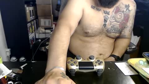 Snapshot of miaking chatting on February 27, 2026, 4:23 am Mark online show from February 27, 2026, 4:23 am