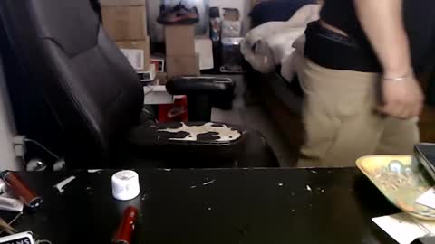 Snapshot of miaking chatting on March 1, 2026, 8:05 am Mark online show from March 1, 2026, 8:05 am