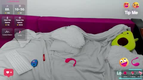 Mia Kittyy online show from March 11, 2026, 12:38 am