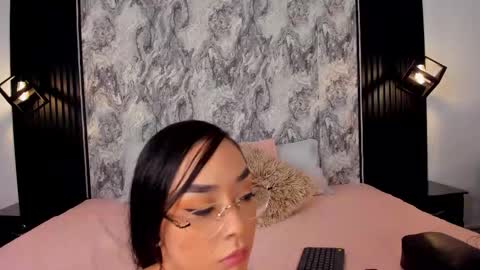 Snapshot of mialarouse chatting on February 10, 2026, 7:40 pm Mia Larouse online show from February 10, 2026, 7:40 pm