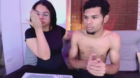 Snapshot of mialuxx chatting on October 18, 2025, 7:25 pm Mia online show from October 18, 2025, 7:25 pm