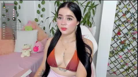 mia 600am-1000am Colombia time online show from January 11, 2025, 8:54 pm