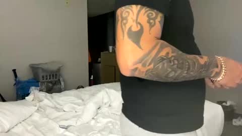 Snapshot of miamiclos1 chatting on January 12, 2025, 12:12 pm miamiclos1 online show from January 12, 2025, 12:12 pm