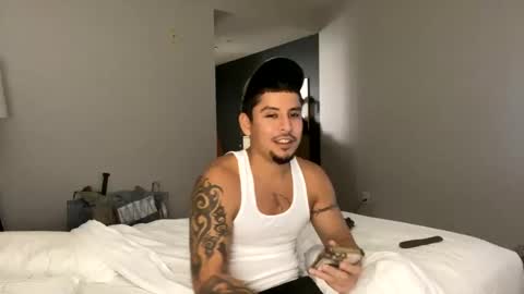 Snapshot of miamiclos1 chatting on January 21, 2025, 6:12 pm miamiclos1 online show from January 21, 2025, 6:12 pm