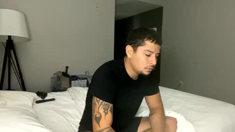 Snapshot of miamiclos1 chatting on January 23, 2025, 10:54 am miamiclos1 online show from January 23, 2025, 10:54 am