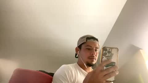 Snapshot of miamiclos1 chatting on January 26, 2025, 8:03 am miamiclos1 online show from January 26, 2025, 8:03 am