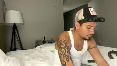 Snapshot of miamiclos1 chatting on January 29, 2025, 3:12 am miamiclos1 online show from January 29, 2025, 3:12 am