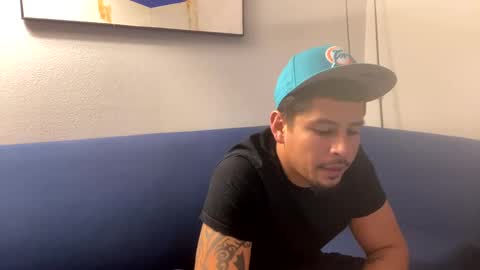 Snapshot of miamiclos1 chatting on January 30, 2025, 4:27 am miamiclos1 online show from January 30, 2025, 4:27 am