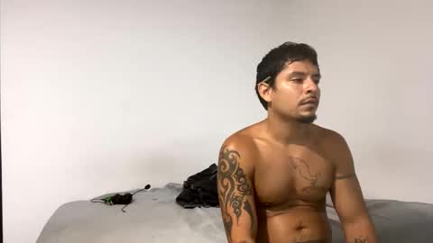 Snapshot of miamiclos1 chatting on September 24, 2025, 12:14 am miamiclos1 online show from September 24, 2025, 12:14 am