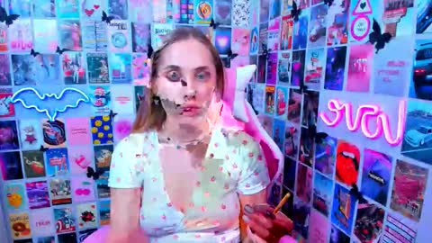 miamilas online show from September 30, 2025, 5:29 pm