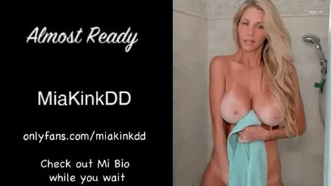 Snapshot of miamilfs chatting on June 9, 2026, 12:28 pm Mia online show from June 9, 2026, 12:28 pm