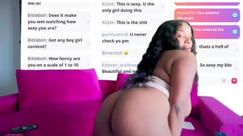 Snapshot of miamiworld chatting on April 29, 2026, 4:44 pm MiamiWorld online show from April 29, 2026, 4:44 pm