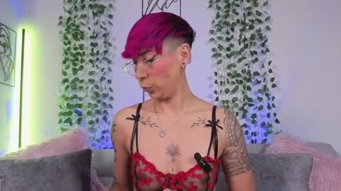 Mia Morgann online show from April 6, 2026, 2:40 pm